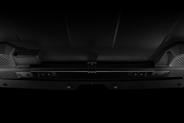 The cabin is equipped with top audio system (optional) to make long-distance driving more enjoyable.